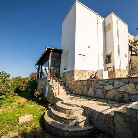 Charming Villa With Mesmerizing Sea View In Yalikavak, Bodrum 얄리카베크